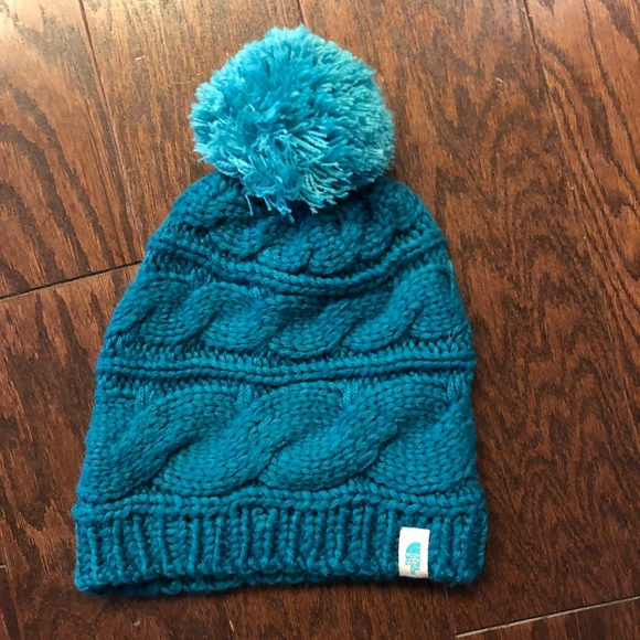 north face women's triple cable pom beanie